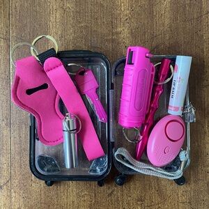 NWOT Pink Self-Defense Keychain Set